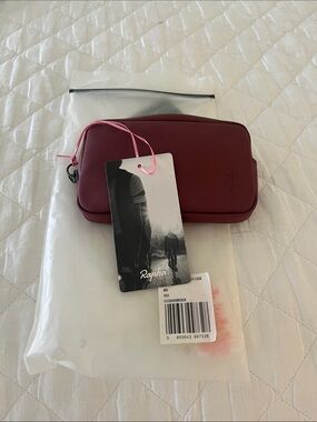 Rapha Rainproof Essentials Case NWT